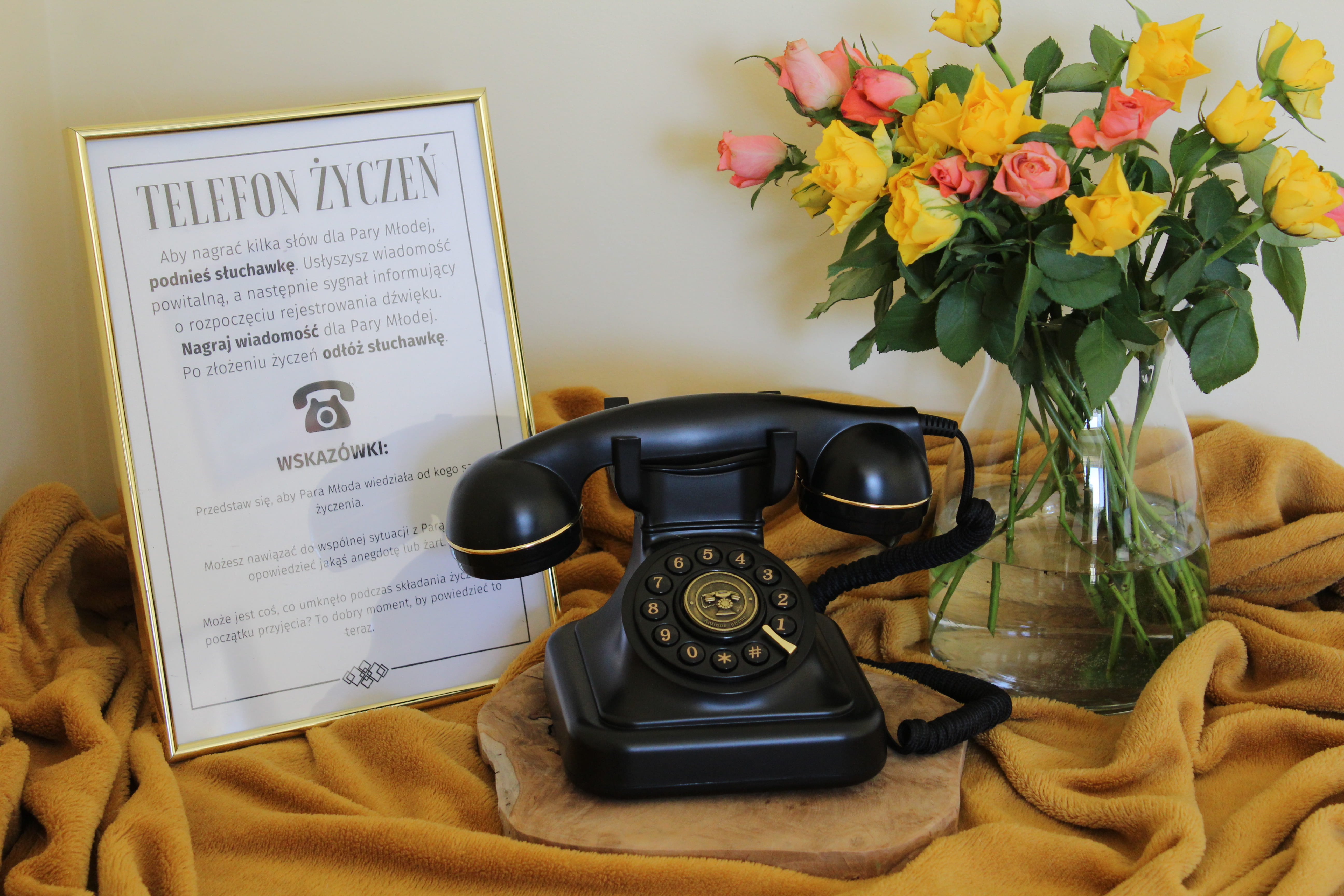 Telefon życzeń — zdjęcie prezentujące usługę